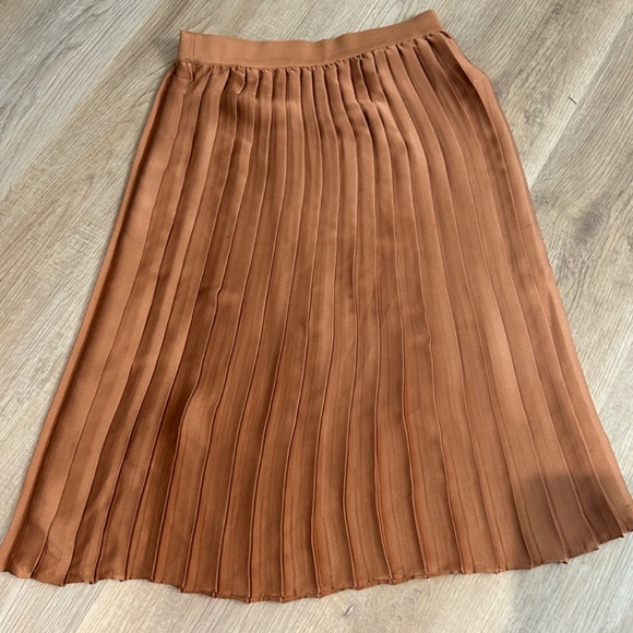 Maison Jules A-Line Pleated Skirt - Picture 3 of 3